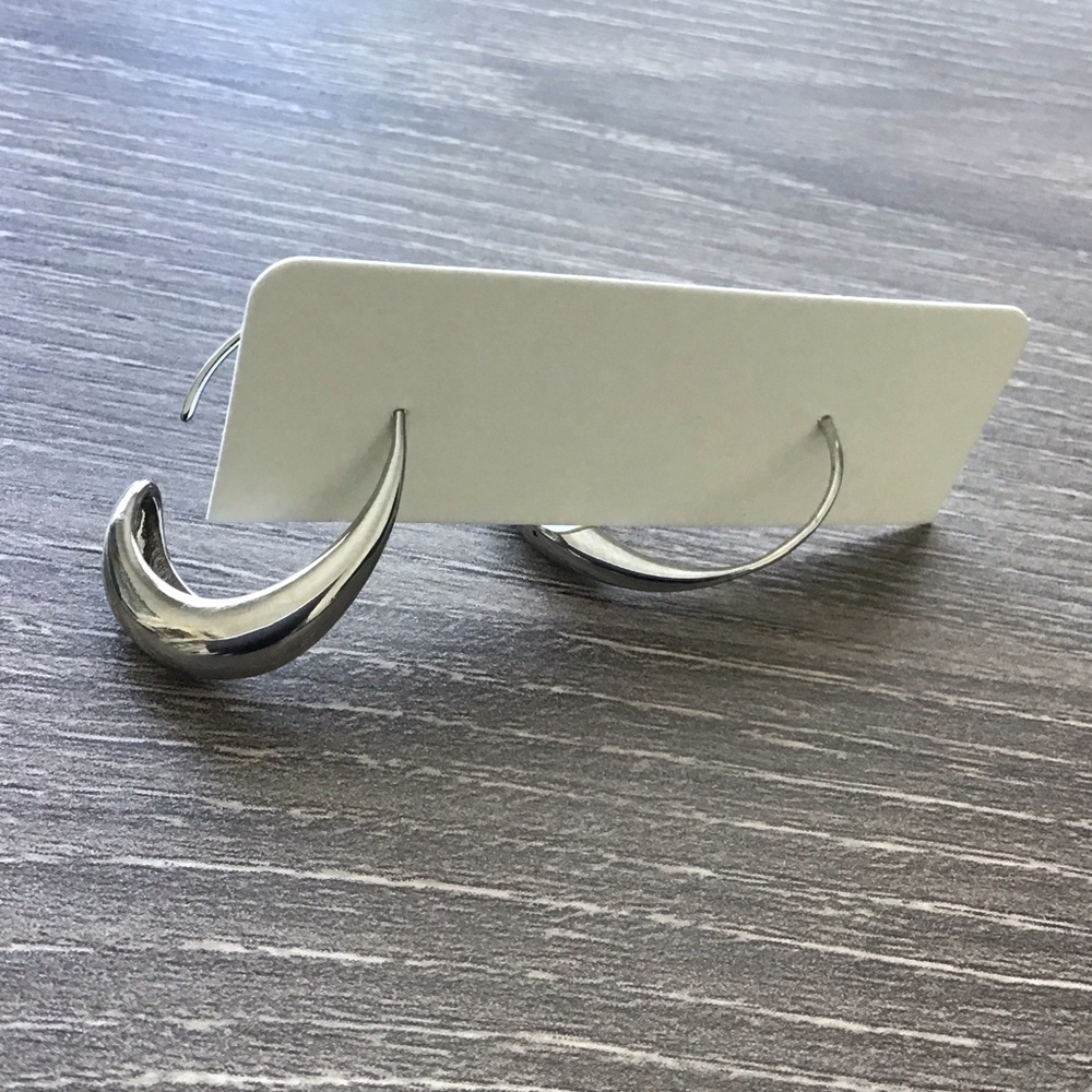 Elegant Silver Hoop Earrings